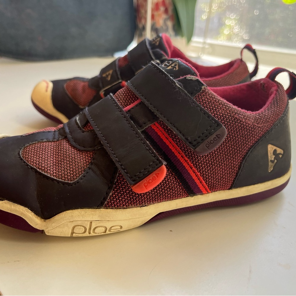 Plae kids shoes - Charlie, Mystic Berry color, size 13.5